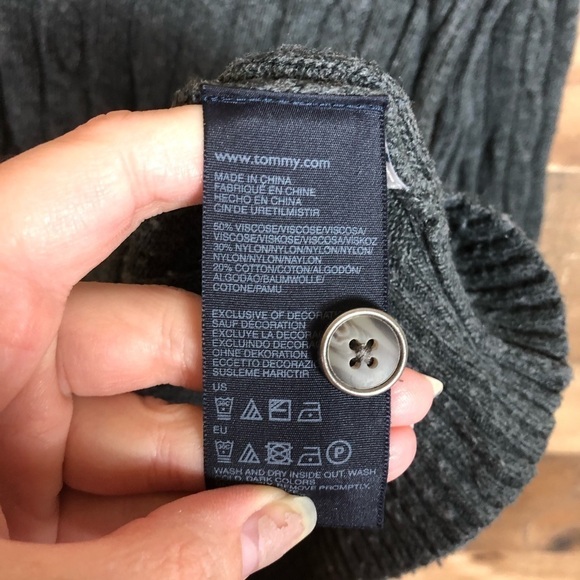 Tommy Hilfiger sweater - Picture 5 of 7